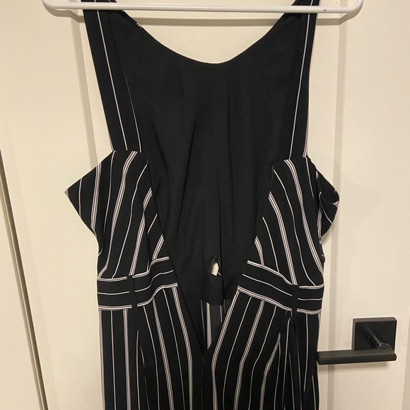 Black and White Jumper - Picture 3 of 5